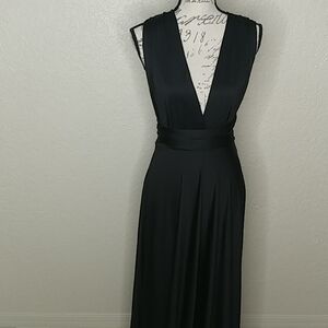 Multiple Wear Infinity Dress Black